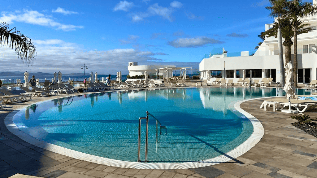 Hotel Day Pass Playa Blanca