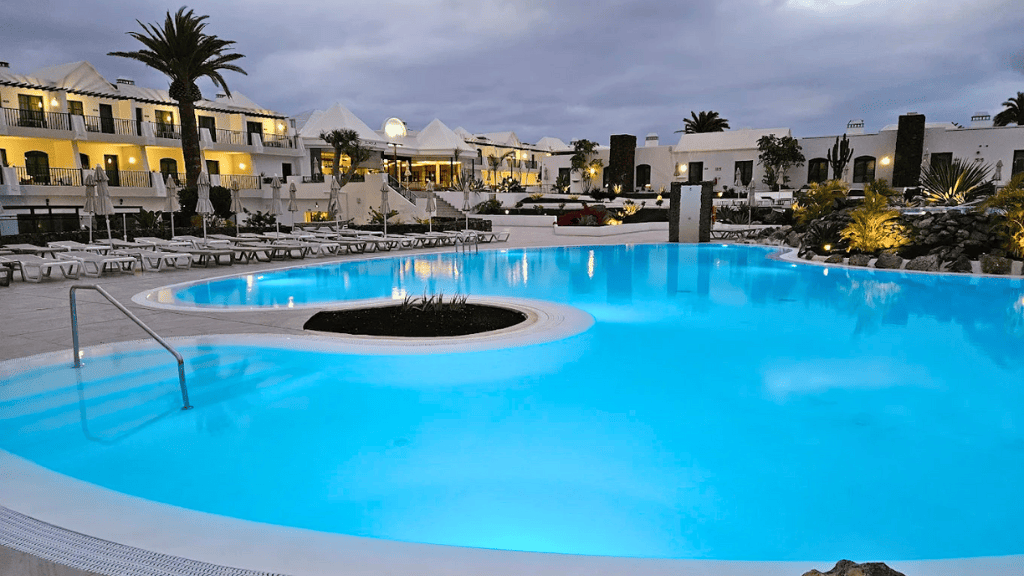 Hotel Day Pass Playa Blanca